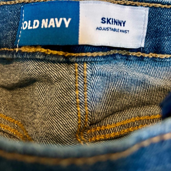 Skinny jeans. - Picture 2 of 3